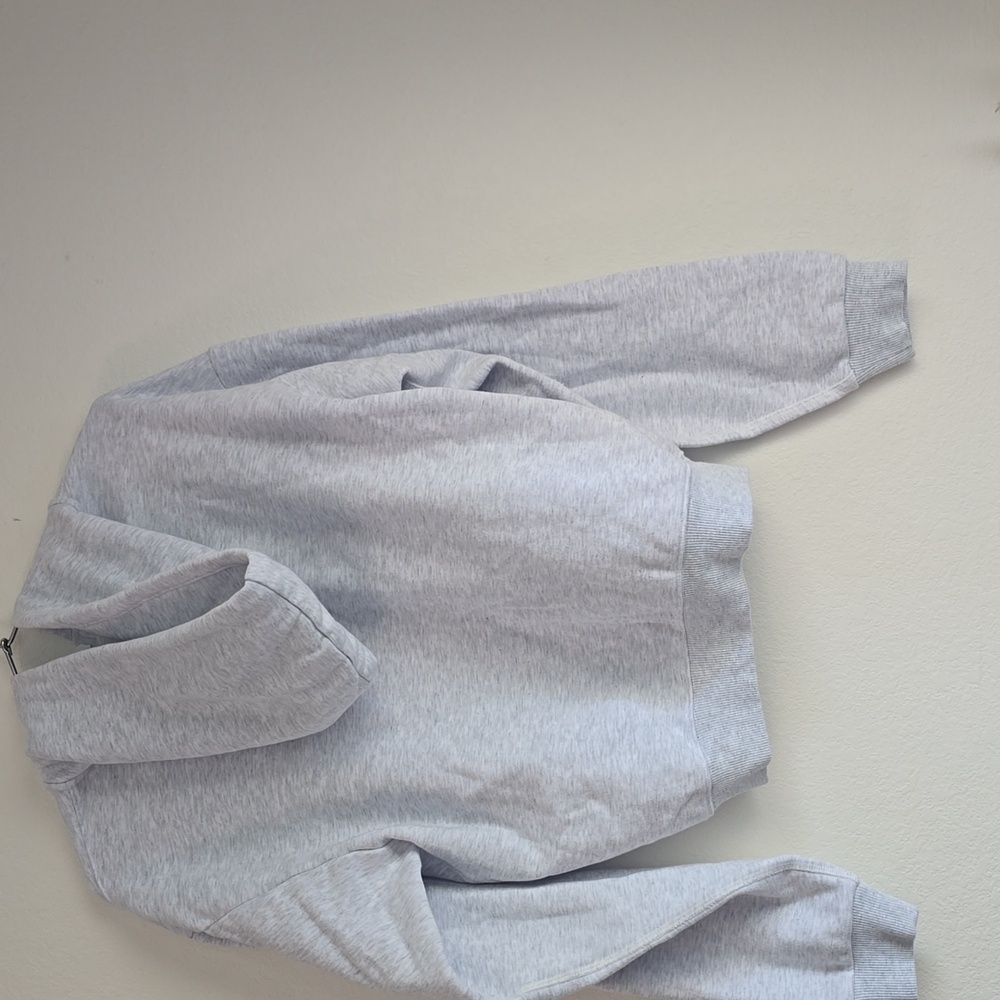 SKIMS Zip Up Hoodie Light Heather Grey NWT Size S - Picture 3 of 7